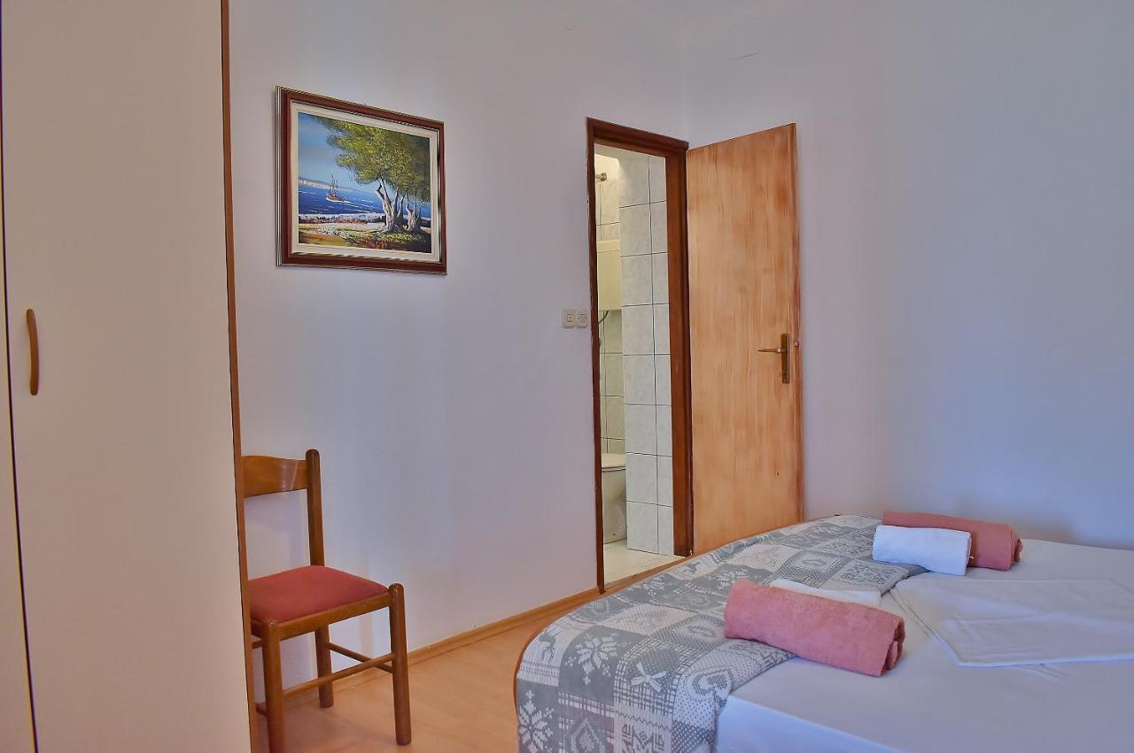 Apartament Banjol Exterior photo